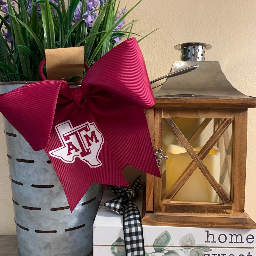 Cheer Bow